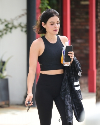 HQ
