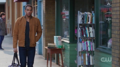 Life_Sentence_S01E10_REPACK_WEB_x264-TBS5Beztv5D_0061.jpg