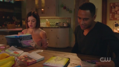 Life_Sentence_S01E10_REPACK_WEB_x264-TBS5Beztv5D_0327.jpg