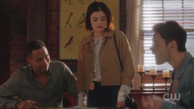 Life_Sentence_S01E10_REPACK_WEB_x264-TBS5Beztv5D_0840.jpg