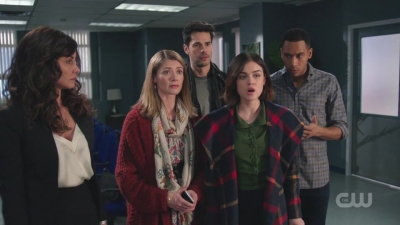 Life_Sentence_S01E12_WEB_x264-TBS5Beztv5D_1388.jpg