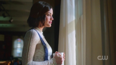 Life_Sentence_S01E13_WEB_x264-TBS5Beztv5D_2429.jpg