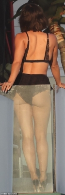 LingeriePhotoshoot100821-002.jpg
