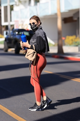 Lucy010321-023.jpg