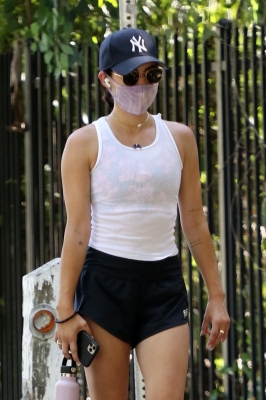 Lucy020720-010~0.jpg