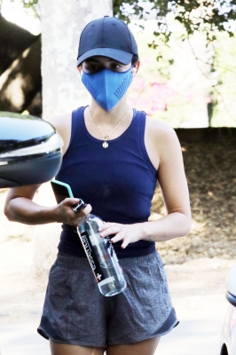 Lucy020820-020.jpg
