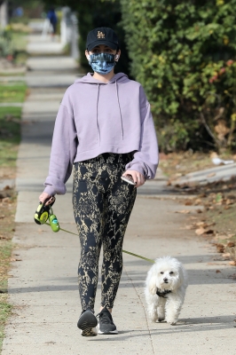Lucy030121-012.jpg