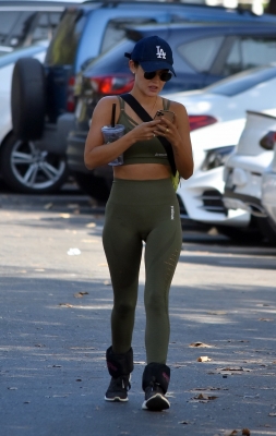 Lucy210920-010.jpg