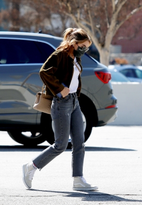 Lucy260321-1.jpg