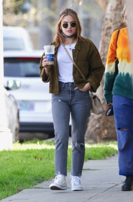 Lucy260321-33.jpg
