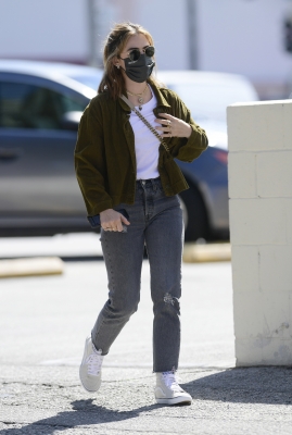 Lucy260321-52.jpg