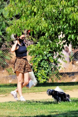 Lucy280520-007.jpg