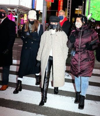 Lucy291220-063.jpg