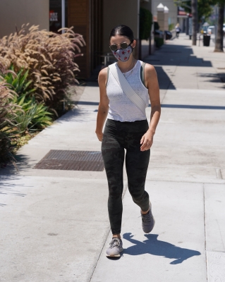 LucyH240720-240.jpg