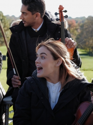 Lucy_violin_excited.jpeg