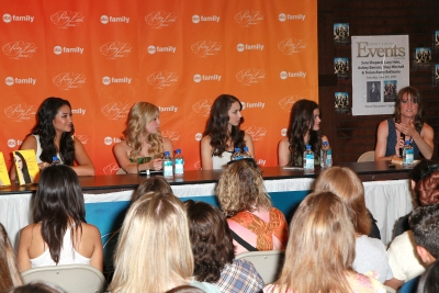PLLBookSigning2010-026.jpg