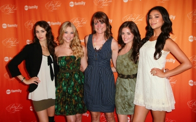 PLLBookSigning2010-028.jpg