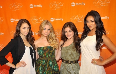 PLLBookSigning2010-033.jpg
