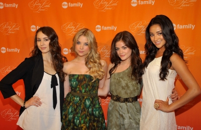 PLLBookSigning2010-035.jpg