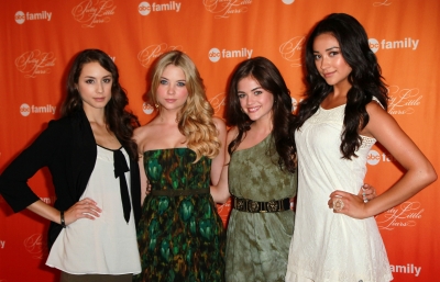 PLLBookSigning2010-036.jpg