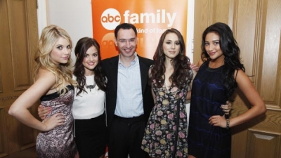PLLScreening2010-001.jpg