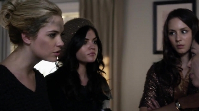 PLL_S04E01_720p_JACK_Up_DownloadSeriesHere_0351.jpg