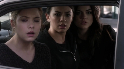 PLL_S04E01_720p_JACK_Up_DownloadSeriesHere_0382.jpg