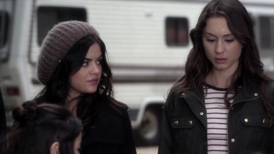 PLL_S04E01_720p_JACK_Up_DownloadSeriesHere_0632.jpg