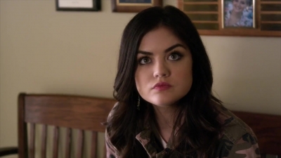 PLL_S04E01_720p_JACK_Up_DownloadSeriesHere_1476.jpg