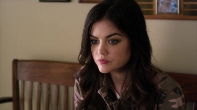 PLL_S04E01_720p_JACK_Up_DownloadSeriesHere_1480.jpg