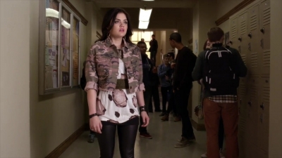 PLL_S04E01_720p_JACK_Up_DownloadSeriesHere_1578.jpg