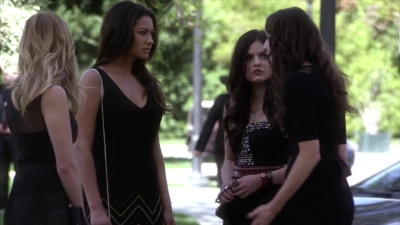 PLL_S04E01_720p_JACK_Up_DownloadSeriesHere_2039.jpg