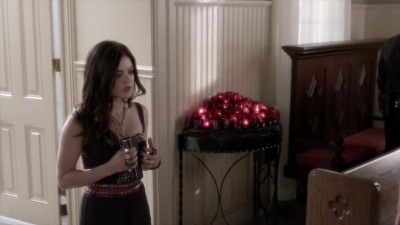 PLL_S04E01_720p_JACK_Up_DownloadSeriesHere_2088.jpg