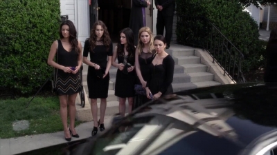 PLL_S04E01_720p_JACK_Up_DownloadSeriesHere_2556.jpg