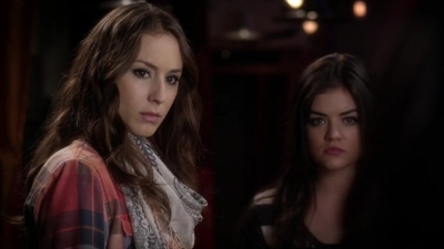 PLL_S04E02_720p_JACK_Up_DownloadSeriesHere_0175.jpg