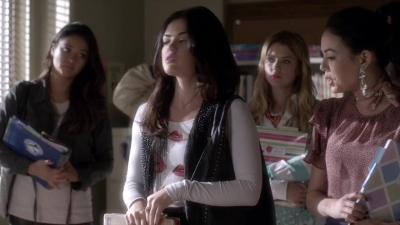 PLL_S04E02_720p_JACK_Up_DownloadSeriesHere_0745.jpg