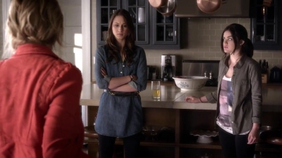 PLL_S04E02_720p_JACK_Up_DownloadSeriesHere_2099.jpg