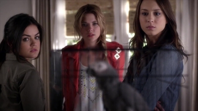 PLL_S04E02_720p_JACK_Up_DownloadSeriesHere_2157.jpg