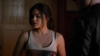 PLL_S04E02_720p_JACK_Up_DownloadSeriesHere_2381.jpg