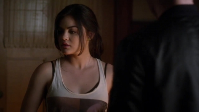 PLL_S04E02_720p_JACK_Up_DownloadSeriesHere_2382.jpg