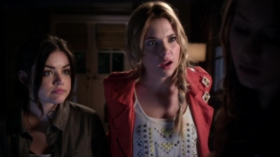PLL_S04E02_720p_JACK_Up_DownloadSeriesHere_2494.jpg