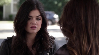 PLL_S04E03_720p_JACK_Up_DownloadSeriesHere_0494.jpg