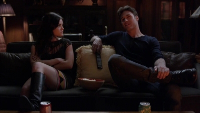 PLL_S04E03_720p_JACK_Up_DownloadSeriesHere_0720.jpg