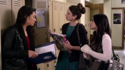 PLL_S04E03_720p_JACK_Up_DownloadSeriesHere_0892.jpg