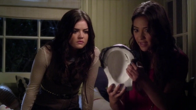 PLL_S04E03_720p_JACK_Up_DownloadSeriesHere_1328.jpg