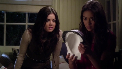 PLL_S04E03_720p_JACK_Up_DownloadSeriesHere_1332.jpg