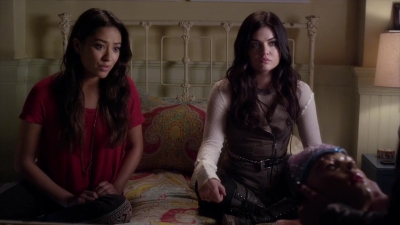 PLL_S04E03_720p_JACK_Up_DownloadSeriesHere_1429.jpg