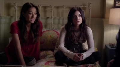 PLL_S04E03_720p_JACK_Up_DownloadSeriesHere_1449.jpg
