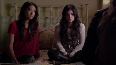PLL_S04E03_720p_JACK_Up_DownloadSeriesHere_1460.jpg
