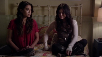 PLL_S04E03_720p_JACK_Up_DownloadSeriesHere_1486.jpg